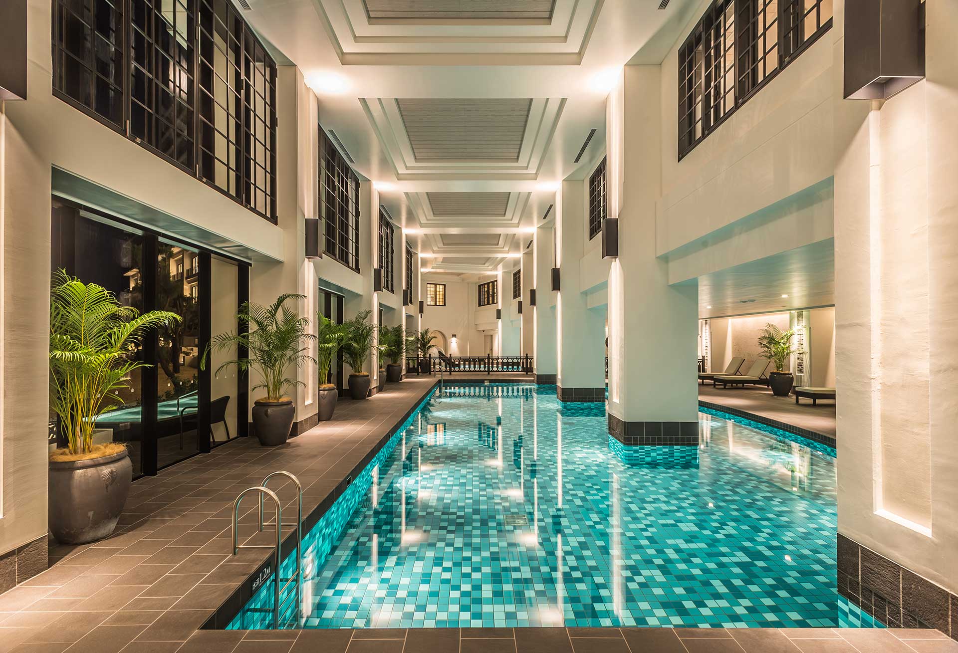 冬の沖縄でも泳げる 室内プール 温水プールが楽しめるホテル10選 Joyたび Jtb