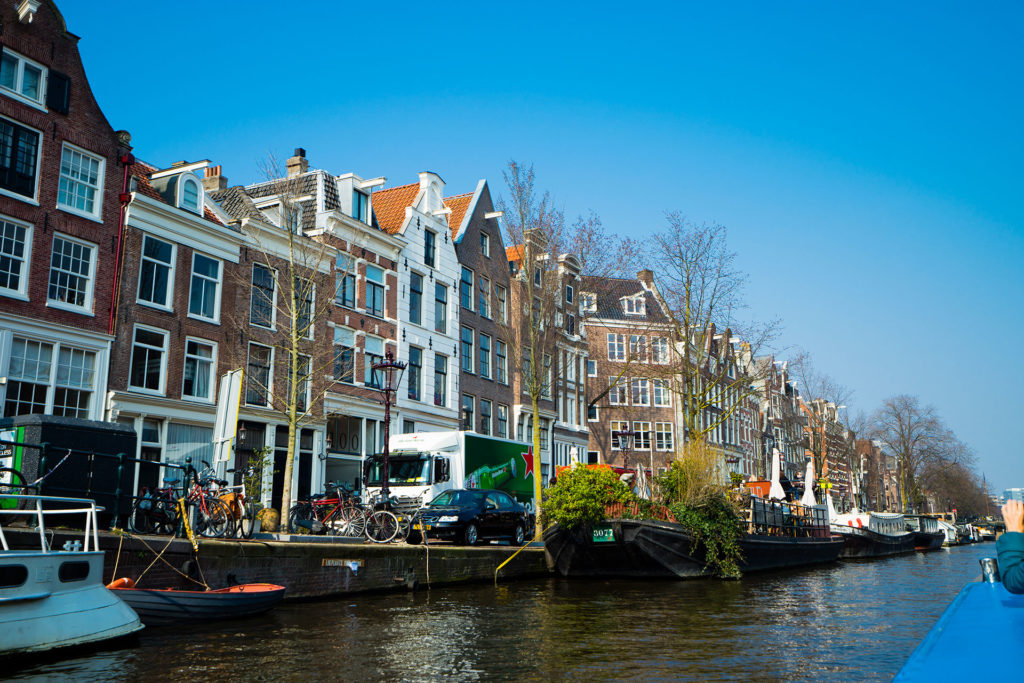 アムステルダムの運河クルーズ
